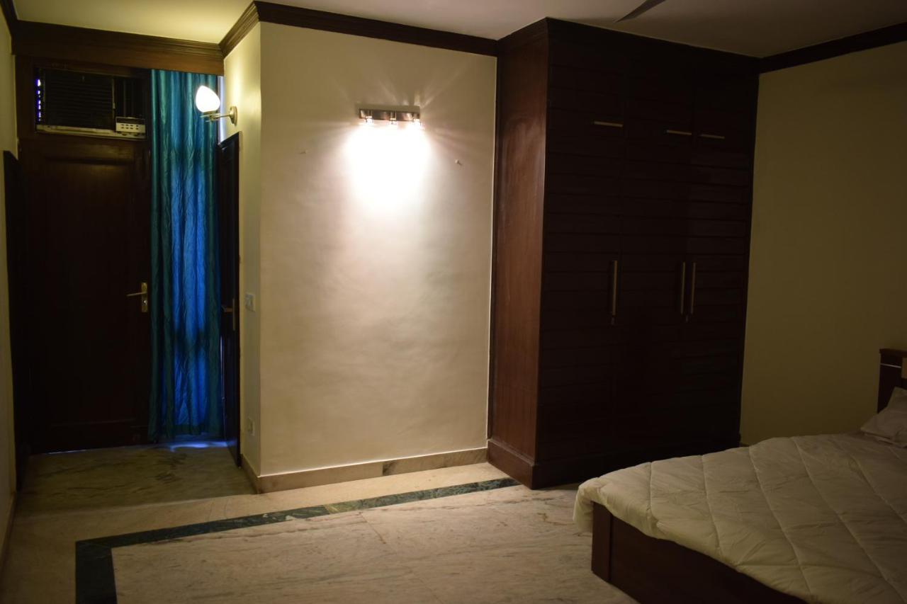 Bunkmates Hostel Ню Делхи Екстериор снимка