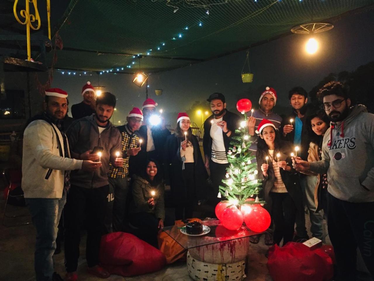 Bunkmates Hostel Ню Делхи Екстериор снимка