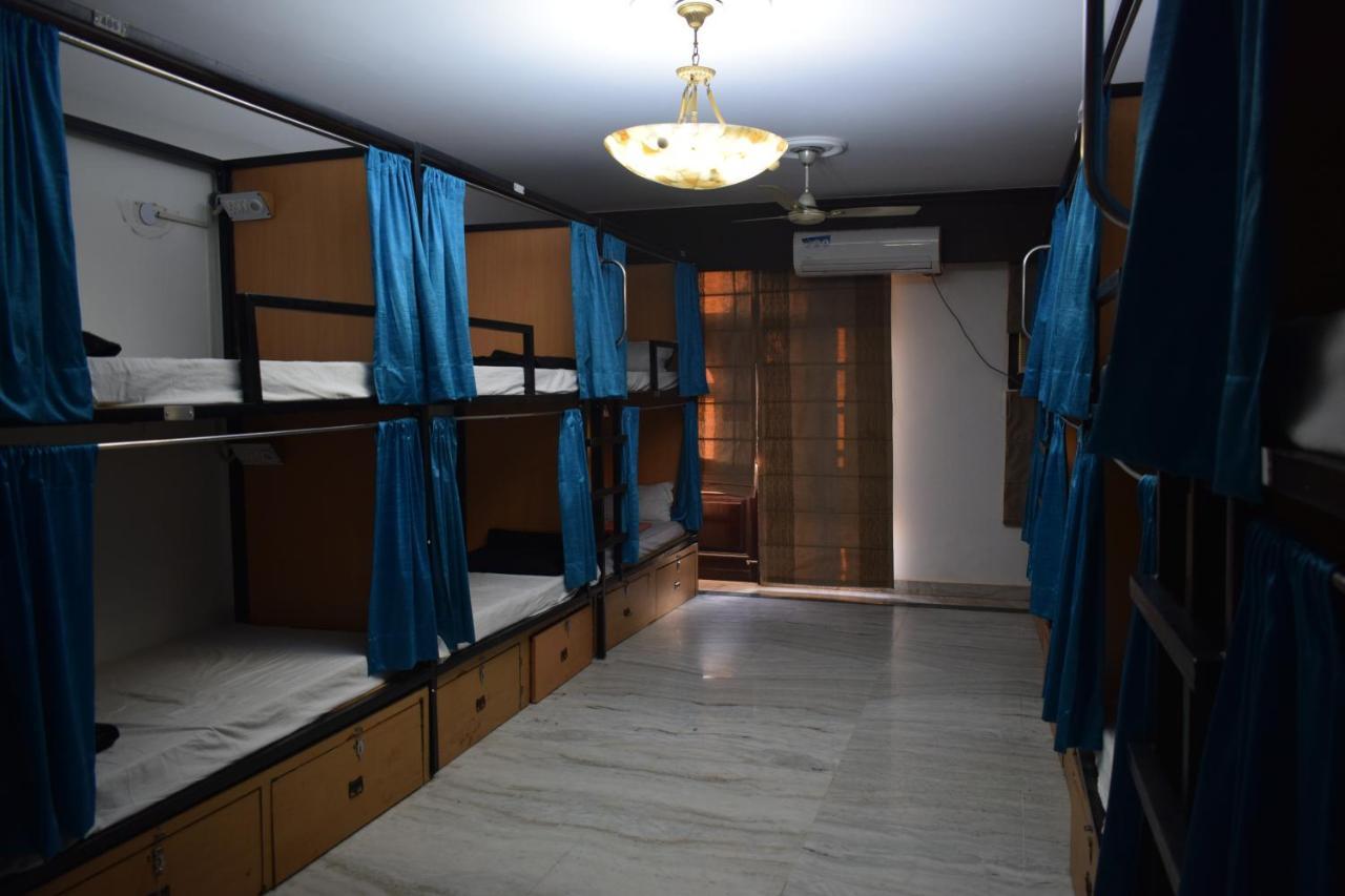 Bunkmates Hostel Ню Делхи Екстериор снимка